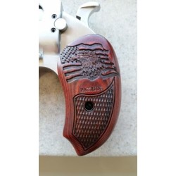 BOND ARMS PATRIOT W/HOLSTER